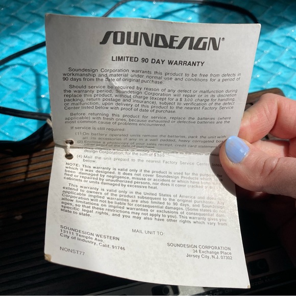 Soundesign Clock Radio Model 3691 - Picture 12 of 13